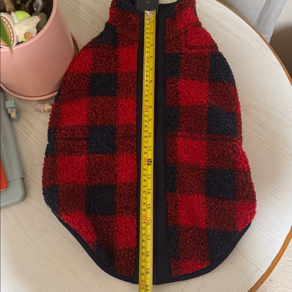 Vineyard Vines Red & Blue Checkered Buffalo Red Velvet Fleece pet vest XL fits M - Picture 7 of 8